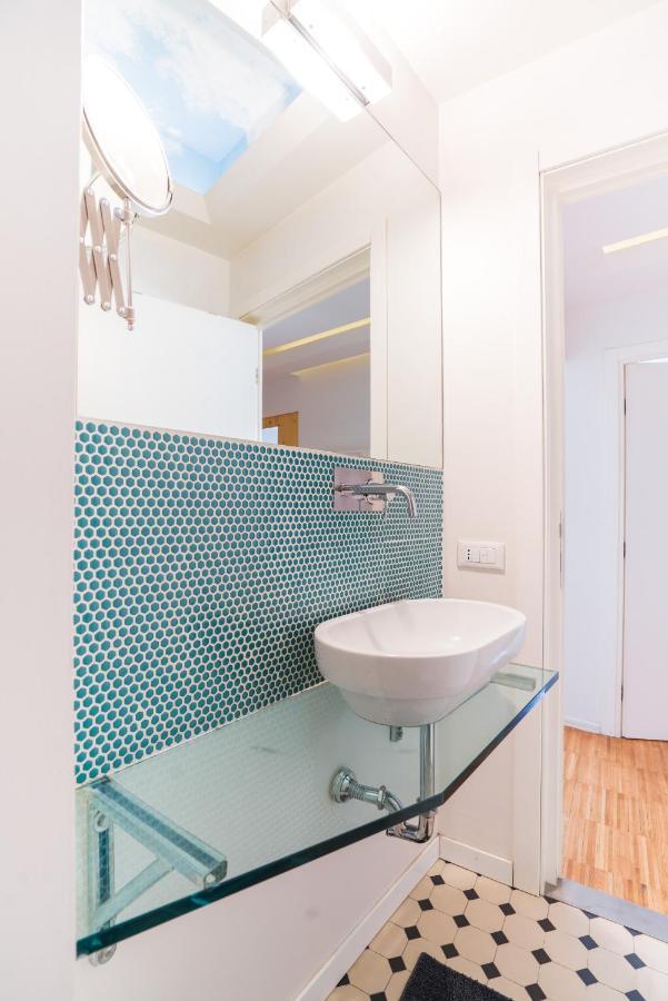 Toc Toc - Modern Apartment In Флоренция Экстерьер фото